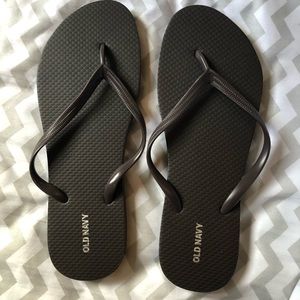 Old navy flip flops
